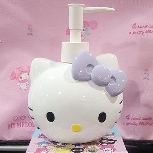 Sanrio Hello Kitty Head Soap/Lotion Dispenser Purple